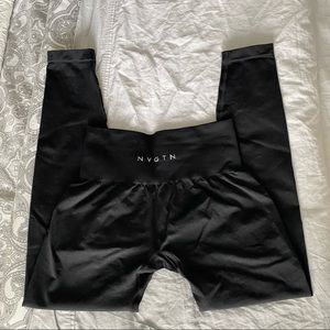 NVGTN Solid Seamless Leggings